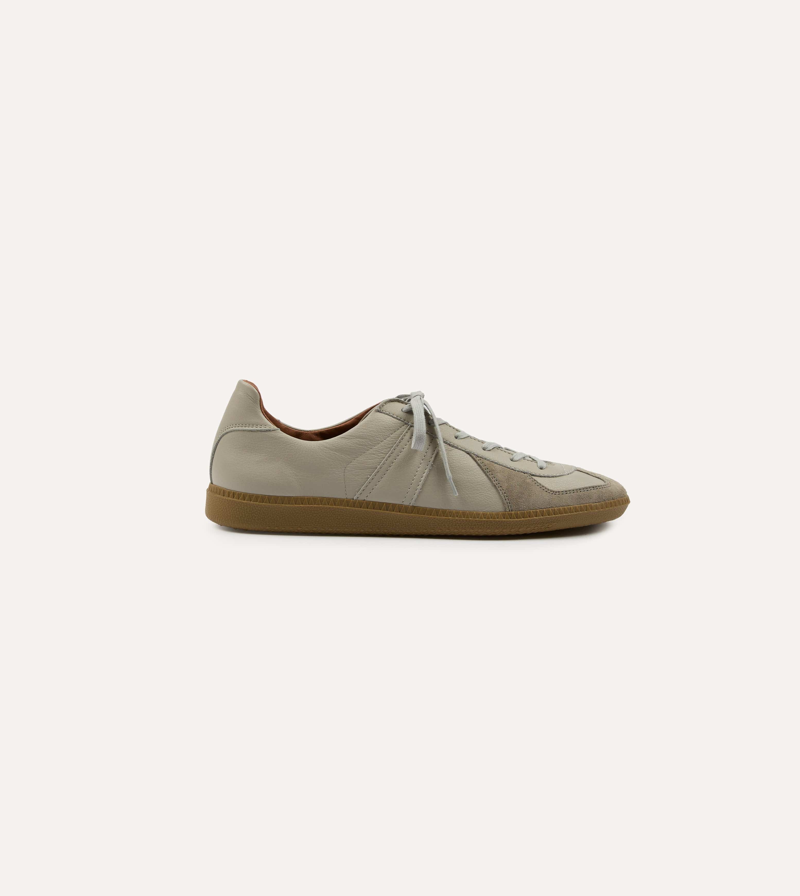 Reproduction of Found Grey Germany Military Trainer - Image 6